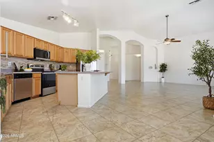 4441 E Cottonwood Ln, Phoenix, AZ 85048 - Photo 12