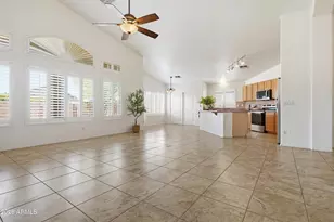 4441 E Cottonwood Ln, Phoenix, AZ 85048 - Photo 8