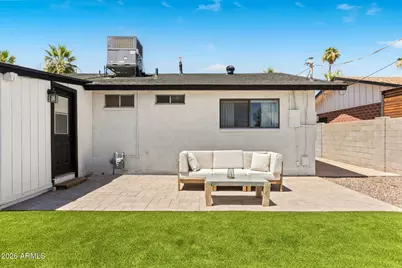 8525 E Bonnie Rose Avenue, Scottsdale, AZ 85250 - Photo 30