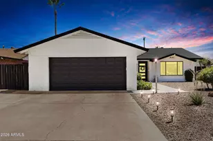8525 E Bonnie Rose Ave, Scottsdale, AZ 85250 - Photo 4