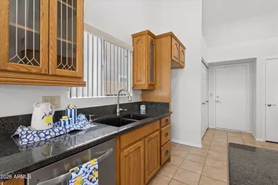2743 E Cathedral Rock Drive, Phoenix, AZ 85048 - Photo 6