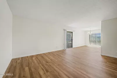 5227 N 24th Street #201, Phoenix, AZ 85016 - Photo 8