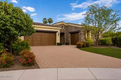 5535 E Beryl Avenue, Paradise Valley, AZ 85253 - Photo 1