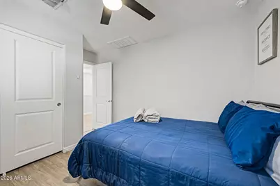 8037 W Agora Lane, Phoenix, AZ 85043 - Photo 20