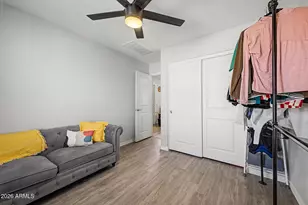 8037 W Agora Ln, Phoenix, AZ 85043 - Photo 22