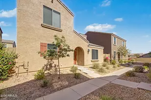 8037 W Agora Ln, Phoenix, AZ 85043 - Photo 30