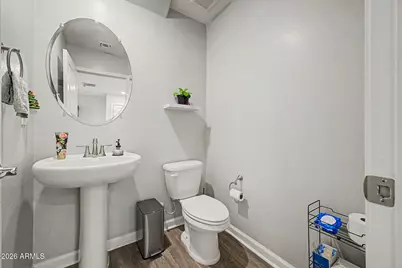 8037 W Agora Lane, Phoenix, AZ 85043 - Photo 12