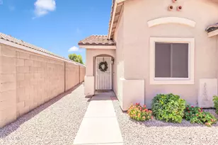 8119 E Olla Ave, Mesa, AZ 85212 - Photo 2
