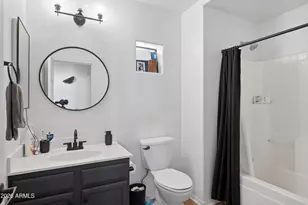 1351 N Pleasant Dr, Chandler, AZ 85225 - Photo 20
