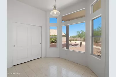 19599 N Coyote Lakes Parkway, Surprise, AZ 85378 - Photo 10