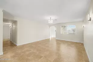 3948 E Hillery Dr, Phoenix, AZ 85032 - Photo 8