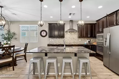 467 N 158th Lane, Goodyear, AZ 85338 - Photo 2