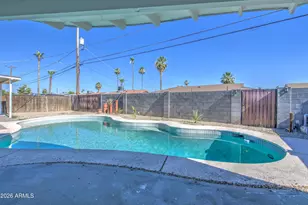 3823 W Rose Ln, Phoenix, AZ 85019 - Photo 36