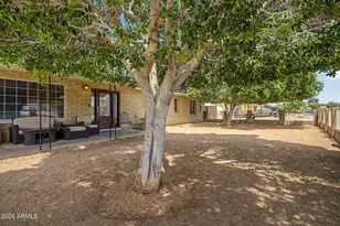 2110 W Morrow Dr, Phoenix, AZ 85027 - Photo 12