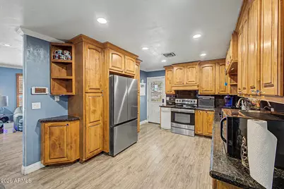 2110 W Morrow Drive, Phoenix, AZ 85027 - Photo 6