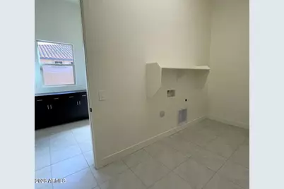 9273 W Country Club Trail, Peoria, AZ 85383 - Photo 34