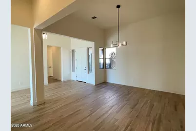 9273 W Country Club Trail, Peoria, AZ 85383 - Photo 14