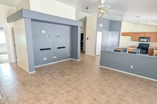 2640 E Cowboy Cove Trail, San Tan Valley, AZ 85143 - Photo 6