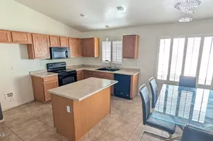 2640 E Cowboy Cove Trail, San Tan Valley, AZ 85143 - Photo 4