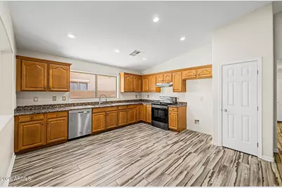 45613 W Dutchman Drive, Maricopa, AZ 85139 - Photo 14