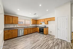 45613 W Dutchman Dr, Maricopa, AZ 85139 - Photo 14