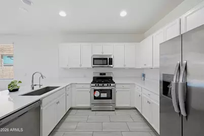 5804 N 90th Drive, Glendale, AZ 85305 - Photo 8