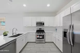 5804 N 90th Dr, Glendale, AZ 85305 - Photo 8