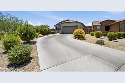 5804 N 90th Drive, Glendale, AZ 85305 - Photo 2
