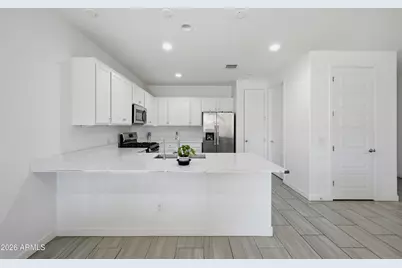 5804 N 90th Drive, Glendale, AZ 85305 - Photo 10