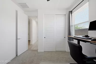 5804 N 90th Drive, Glendale, AZ 85305 - Photo 8