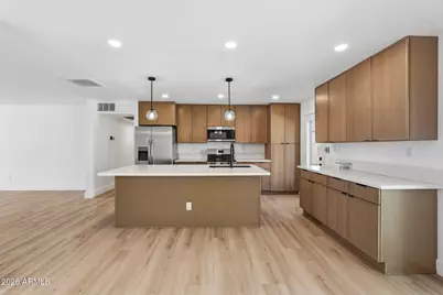 1965 E Oxford Drive, Tempe, AZ 85283 - Photo 2