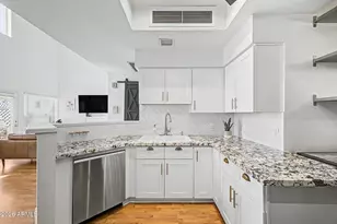 101 N 7th St, Phoenix, AZ 85034 - Photo 10