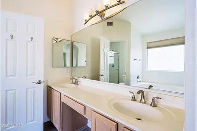 4381 E Campo Bello Drive, Phoenix, AZ 85032 - Photo 16