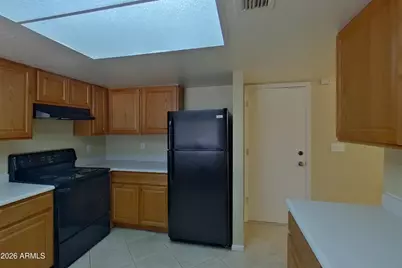 2403 S Evergreen Road, Tempe, AZ 85282 - Photo 4