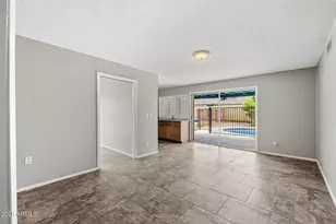 9855 N 56th Dr, Glendale, AZ 85302 - Photo 4