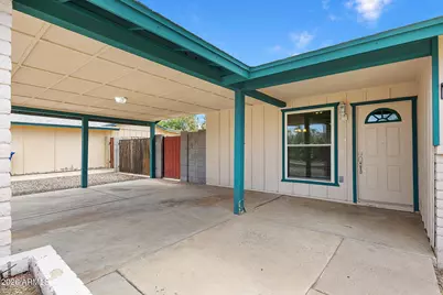 9855 N 56th Drive, Glendale, AZ 85302 - Photo 10