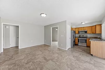 9855 N 56th Drive, Glendale, AZ 85302 - Photo 16