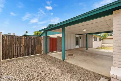 9855 N 56th Drive, Glendale, AZ 85302 - Photo 8