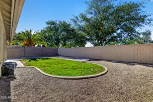2560 W Mericrest Way, San Tan Valley, AZ 85144 - Photo 28