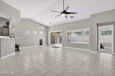 2560 W Mericrest Way, San Tan Valley, AZ 85144 - Photo 8