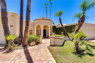 5241 N 31st Pl, Phoenix, AZ 85016 - Photo 2