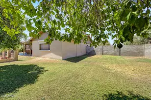 3039 W Morrow Dr, Phoenix, AZ 85027 - Photo 18