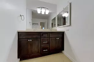 4007 W Tuckey Ln, Phoenix, AZ 85019 - Photo 8