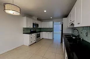 4007 W Tuckey Ln, Phoenix, AZ 85019 - Photo 4