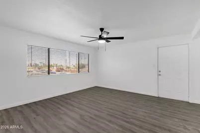 424 W Brown Road #202, Mesa, AZ 85201 - Photo 2