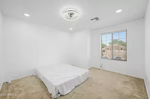 413 W Liberty Ln, Gilbert, AZ 85233 - Photo 32