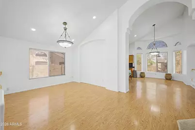 413 W Liberty Lane, Gilbert, AZ 85233 - Photo 6
