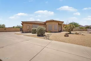 14601 N Dickens Ct, Fountain Hills, AZ 85268 - Photo 4