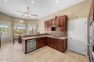 14601 N Dickens Ct, Fountain Hills, AZ 85268 - Photo 12