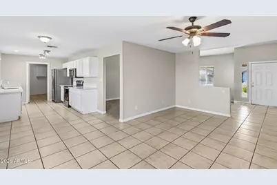 3939 W Anderson Drive, Glendale, AZ 85308 - Photo 16